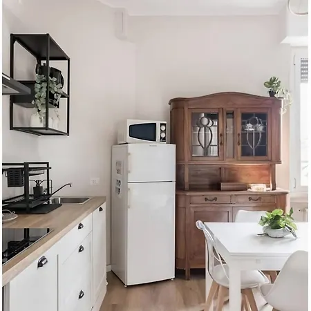 2 Bedroom Gem Near Fast Wi Fi Kademy House Apartment